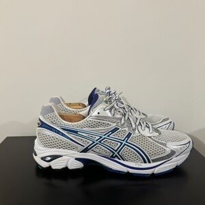 ASICS Women’s Gel So lyte